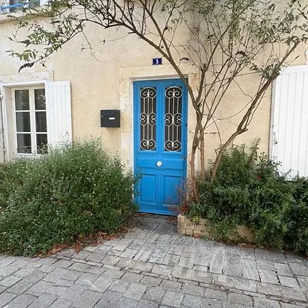 Belle Maison Centre * La Rochelle (Charente-Maritime)