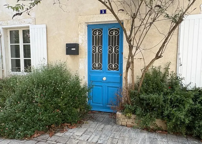 Belle Maison Centre * Ла-Рошель