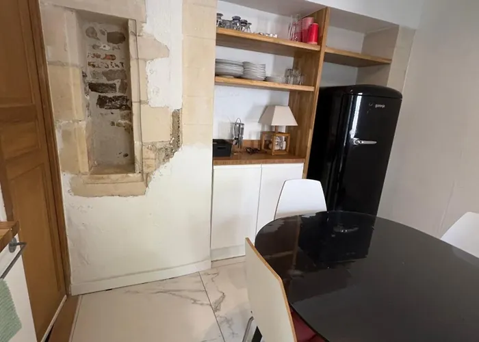 Belle Maison Centre *