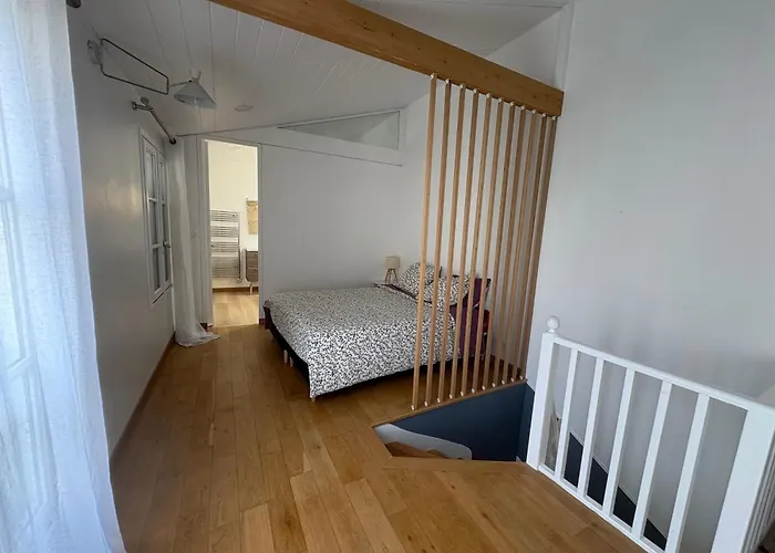 Belle Maison Centre * Ла-Рошель