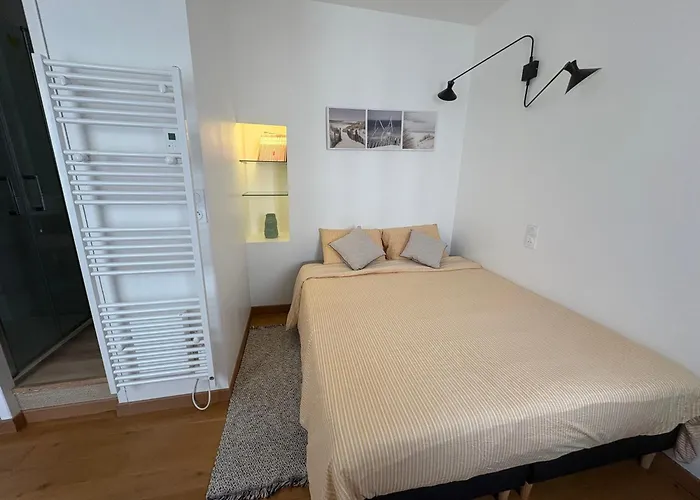 Belle Maison Centre Ла-Рошель